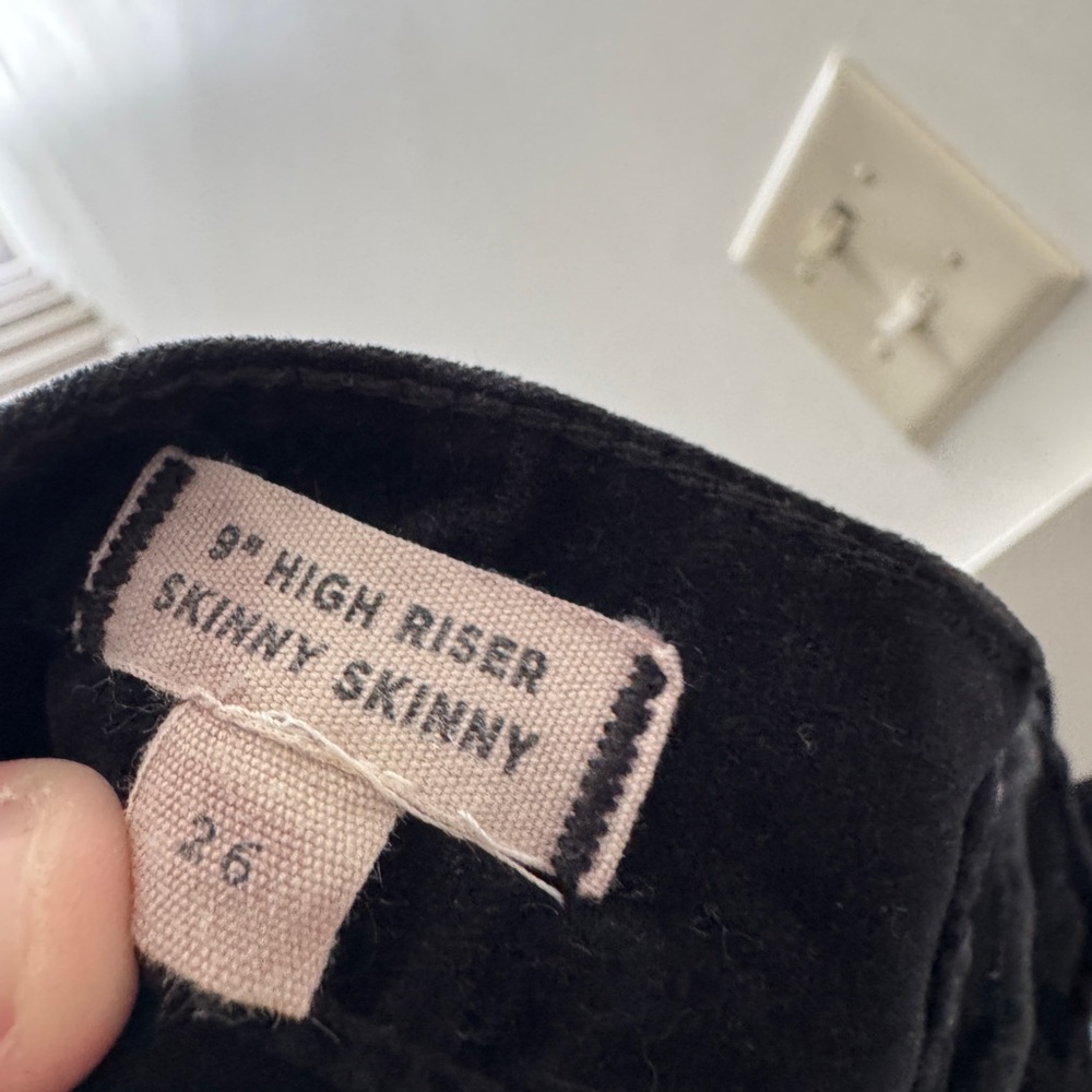 Madewell Velvet High Riser 9" Skinny Skinny Black Velvet Pants‎ - Picture 5 of 7